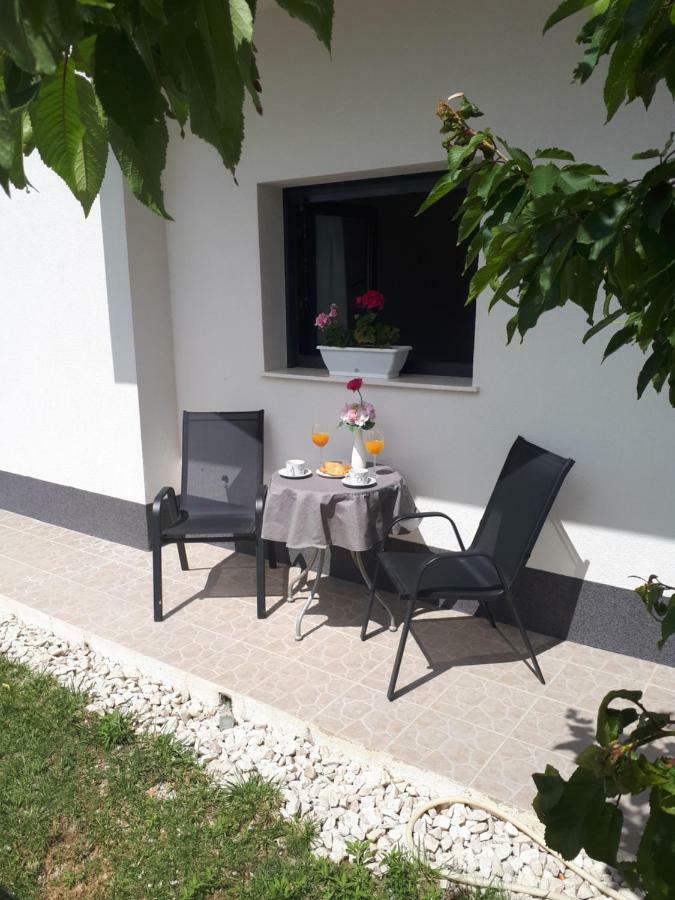 ספליט Apartments Ivano מראה חיצוני תמונה